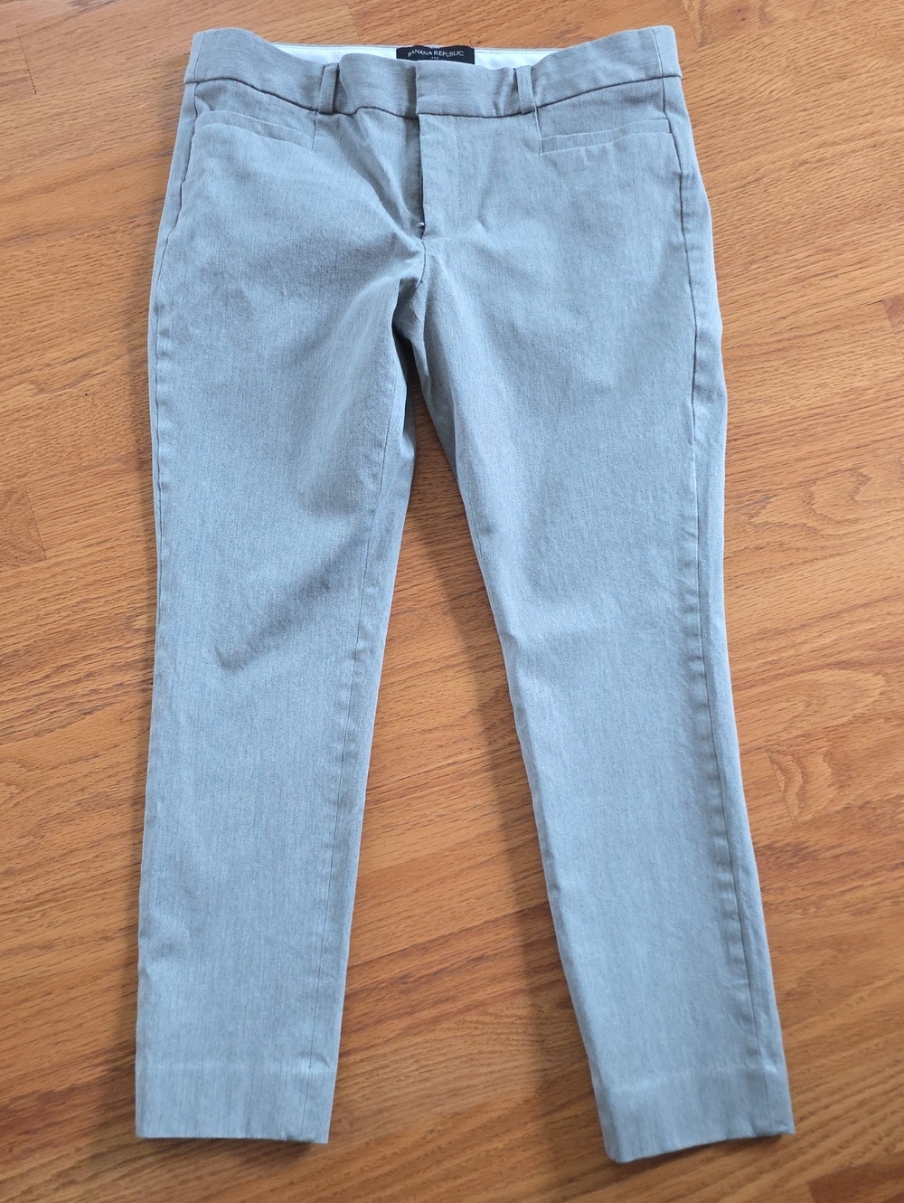 Banana Republic Sloan Light Gray Cropped Slim Dress Pants